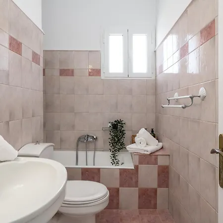 Eraora Lofts & Kefalonia Lakíthra