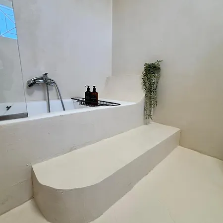 Eraora Lofts & Kefalonia דירה
