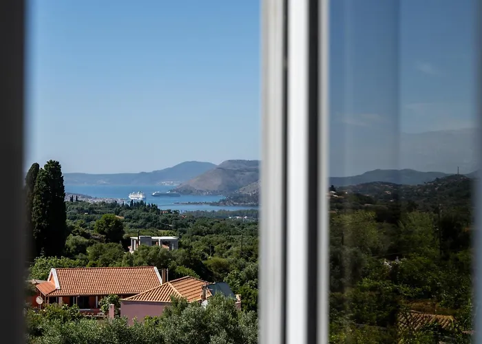 Eraora Lofts & Kefalonia * Lakíthra